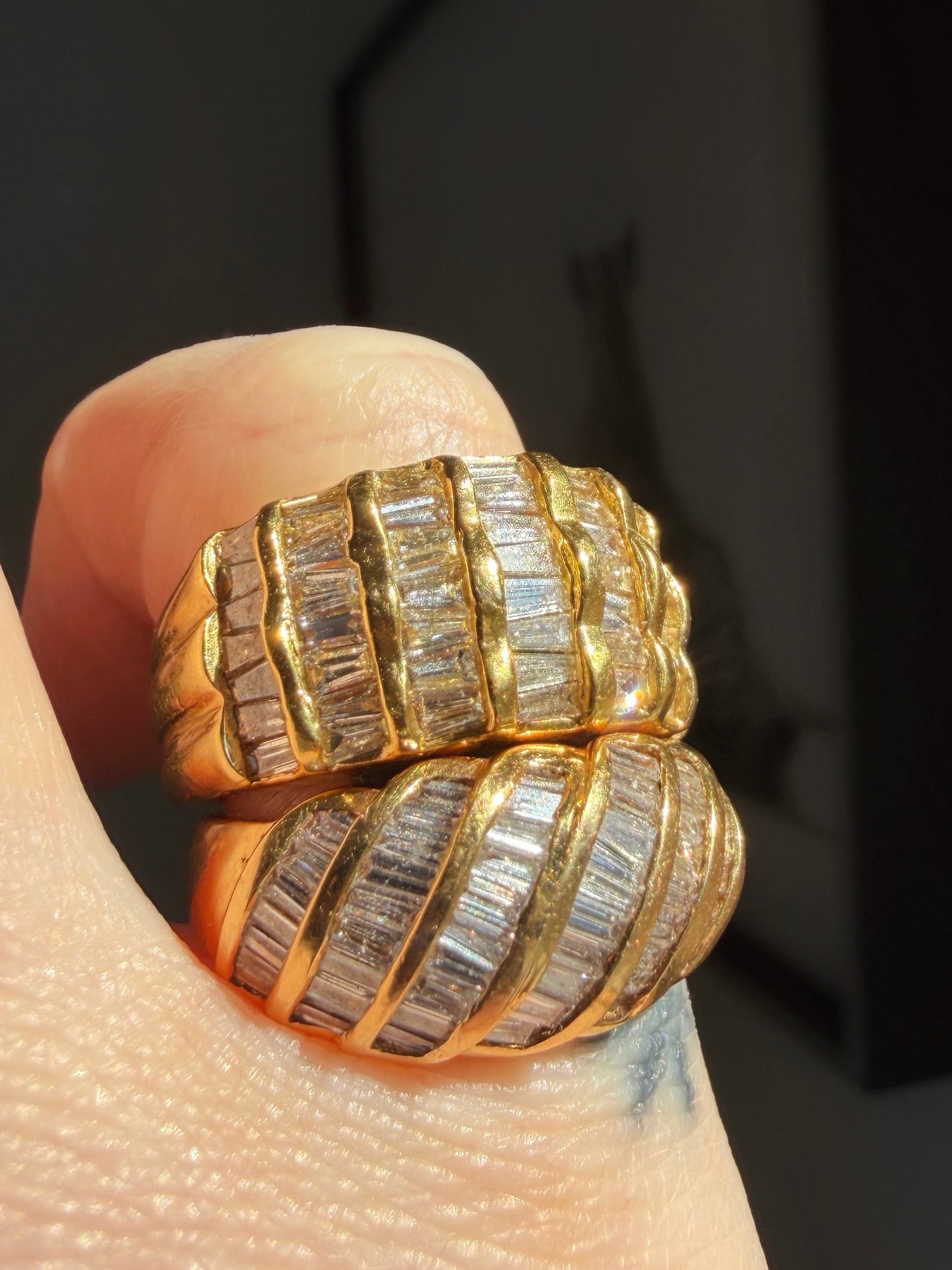 18k Scalloped Baguette Diamond Ring