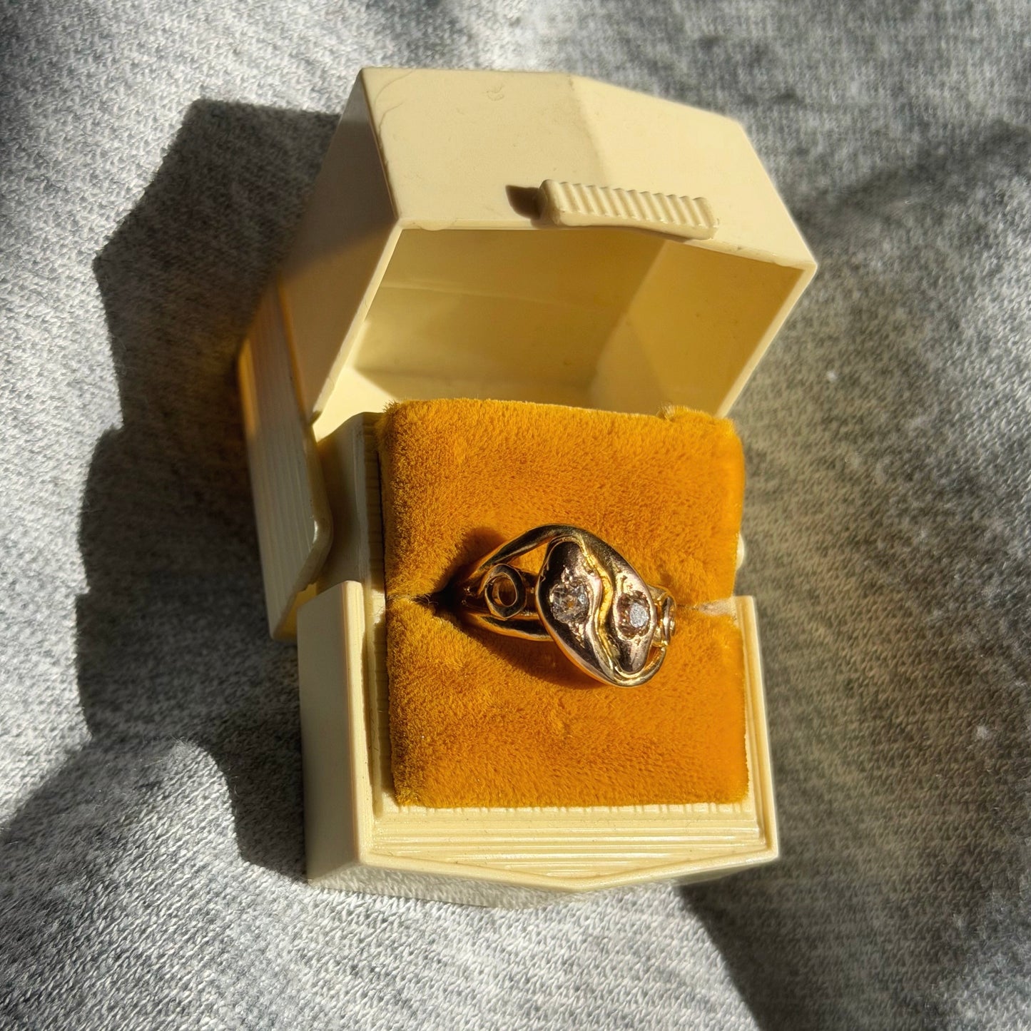 18k Antique Two-Tone Old Cut Diamond Snake Ring