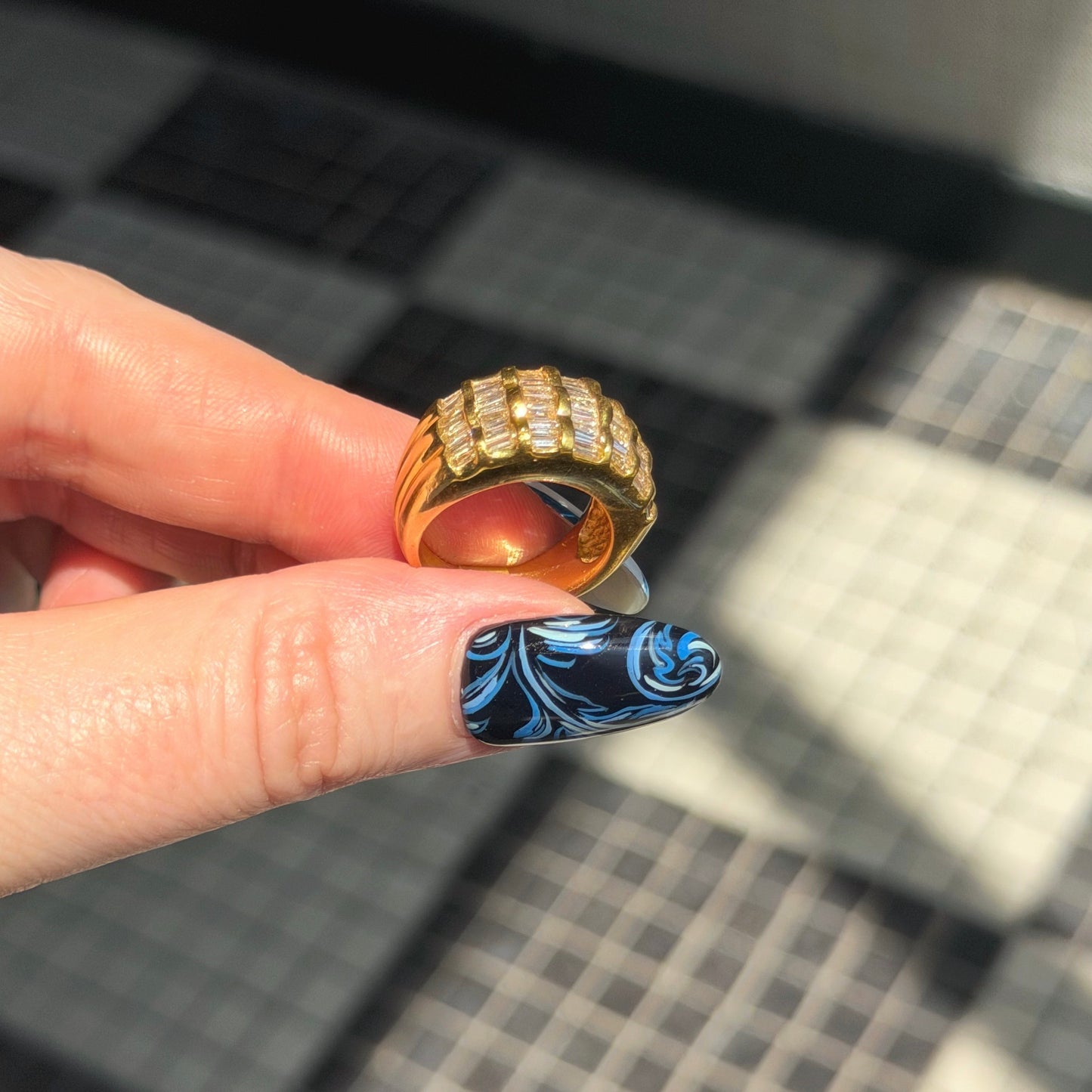 18k Scalloped Baguette Diamond Ring