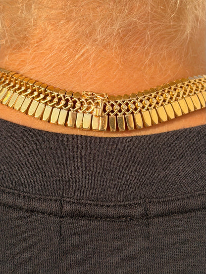18k Gold Collar Necklace